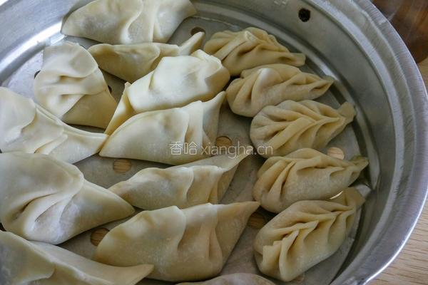 香菇猪肉白菜饺子的做法图解10