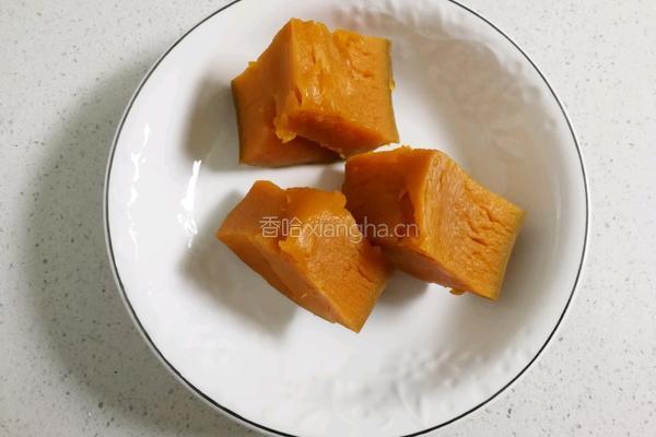 南瓜椰香面包的做法图解1