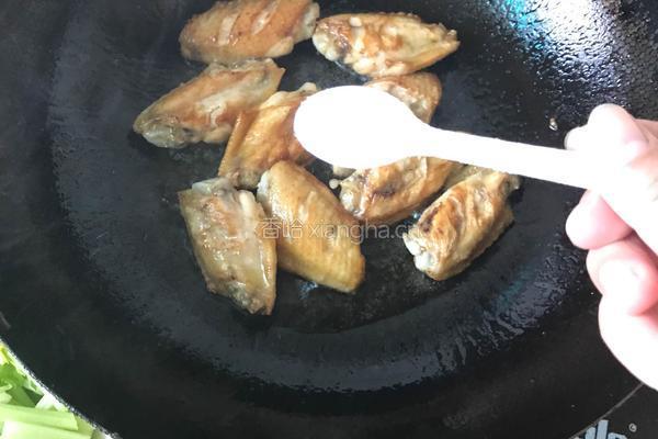 满口香鸡翅的做法图解5