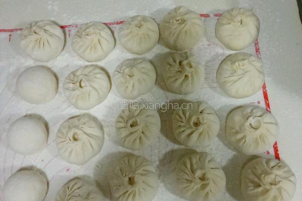 芝麻叶肉包的做法图解7