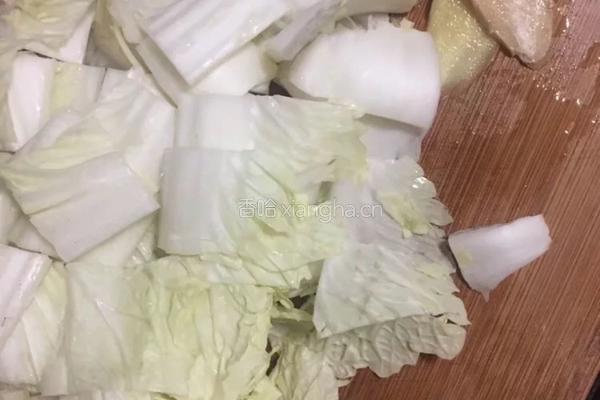 油渣炒大白菜的做法图解4