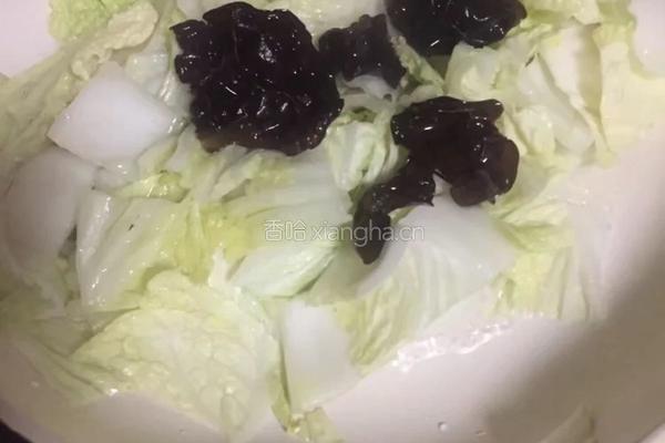 油渣炒大白菜的做法图解9