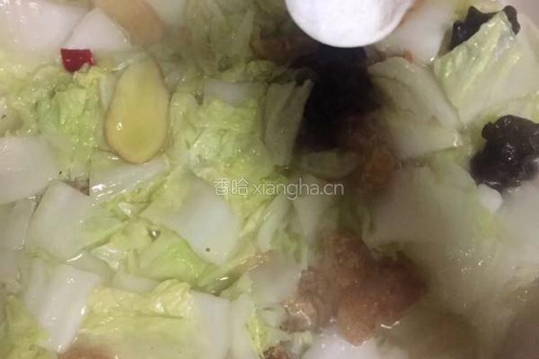油渣炒大白菜的做法图解12