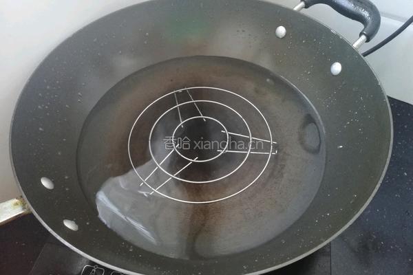 五花肉蒸油豆腐的做法图解7