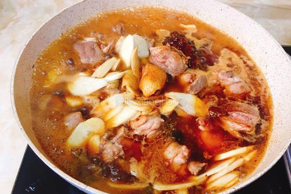 鸭肉烧茭白的做法图解6