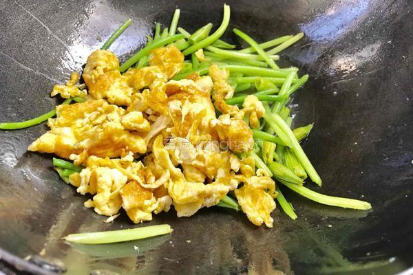 南瓜花炒鸡蛋（儿时的味道）的做法图解14