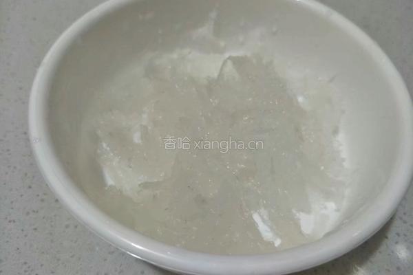 冰糖燕窝的做法图解3