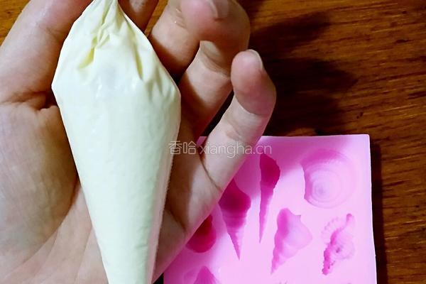 卡通巧克力的做法图解3