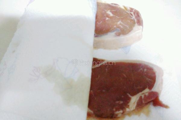 快手煎西冷牛排的做法图解7