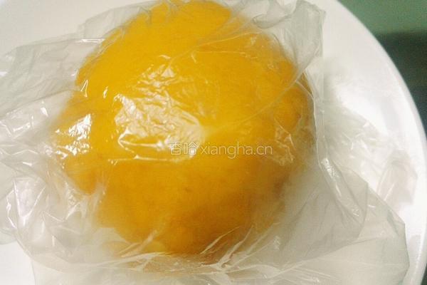 椰香奶黄馅冰皮月饼的做法图解14