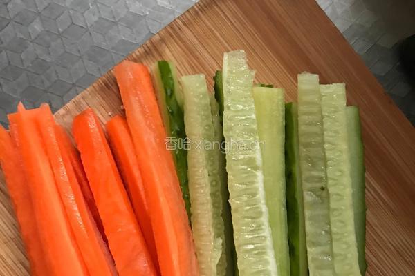 酿鸡翅的做法图解3