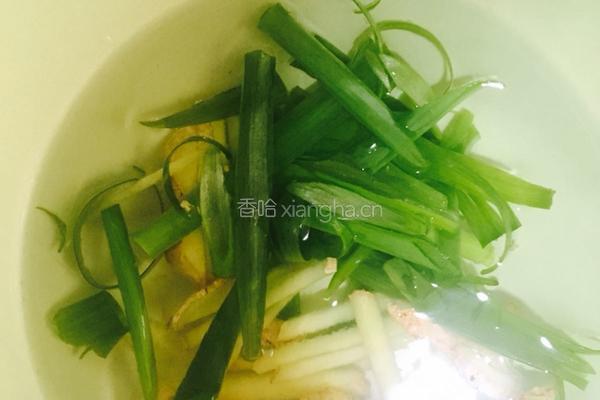 鱼丸汤的做法图解2