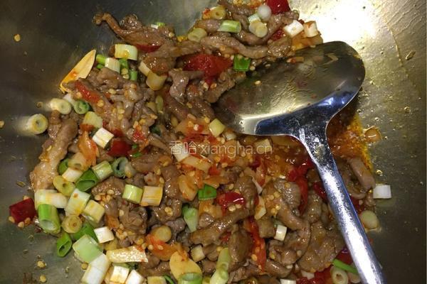 正宗鱼香肉丝的做法图解9