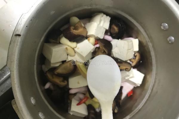 老豆腐顿鸡爪的做法图解6