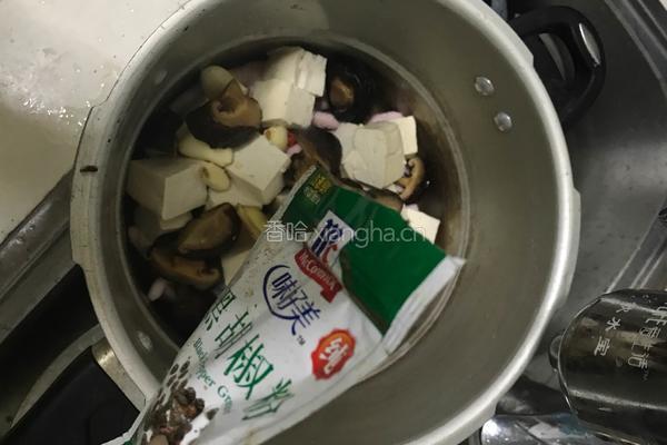 老豆腐顿鸡爪的做法图解8