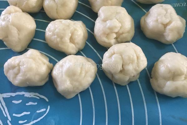 彩虹蛋黄酥的做法图解7