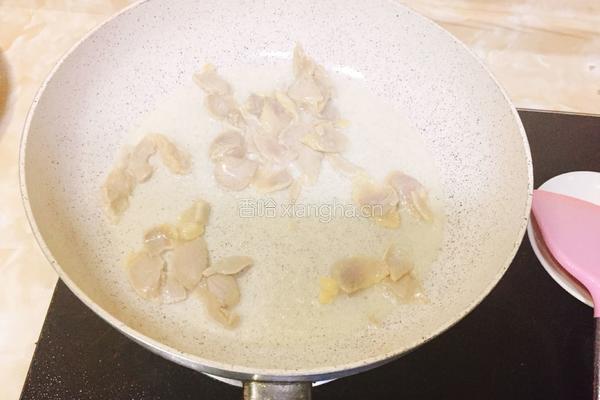 豆腐山药炒咸肉的做法图解3