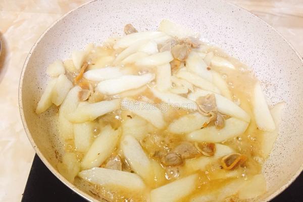 豆腐山药炒咸肉的做法图解7