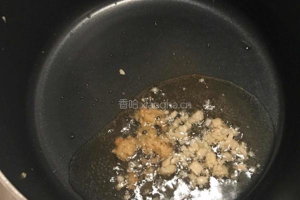 泡菜炒猪肉的做法图解2