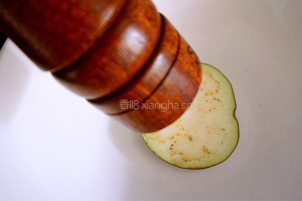 香煎茄盒的做法图解2