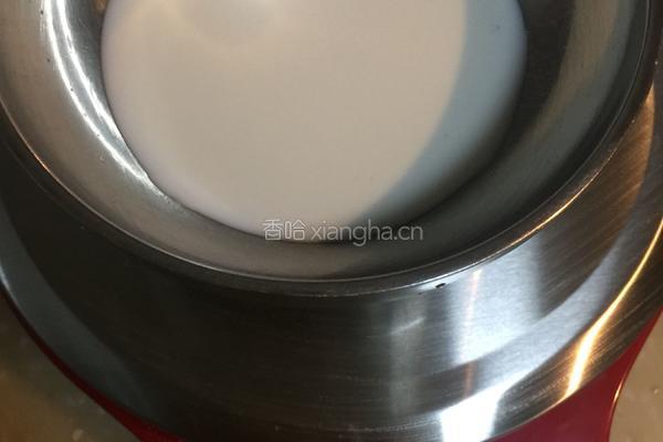 蔓越莓蛋糕杯的做法图解3