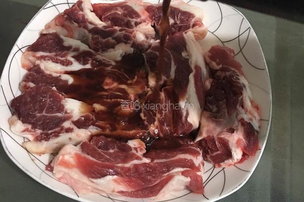 黑椒香煎牛小肋的做法图解1