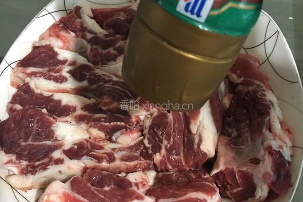 黑椒香煎牛小肋的做法图解2