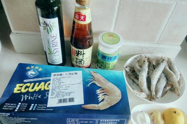 白灼虾的做法图解2