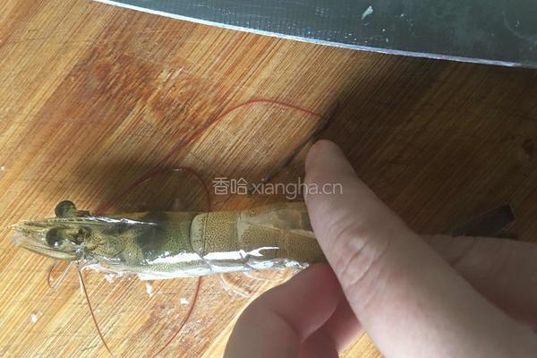 椒盐虾的做法图解3