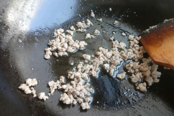 肉酱花生米的做法图解3