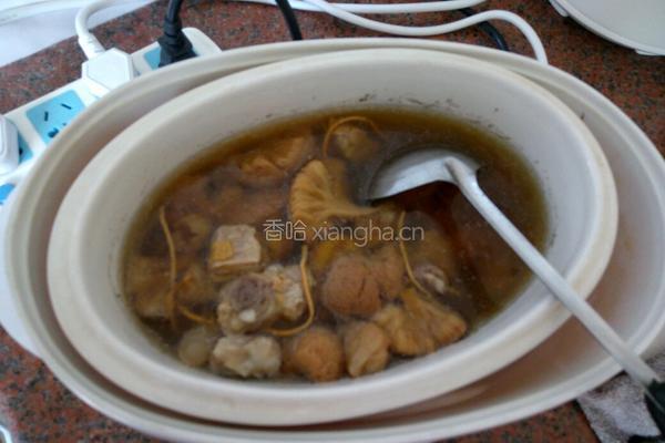 猴头菇板栗排骨汤的做法图解5