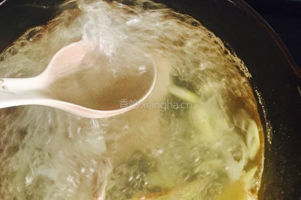 香菇酱炒五花肉的做法图解5