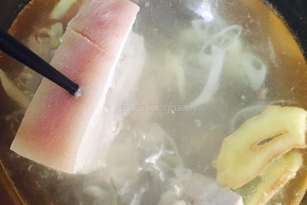 香菇酱炒五花肉的做法图解6