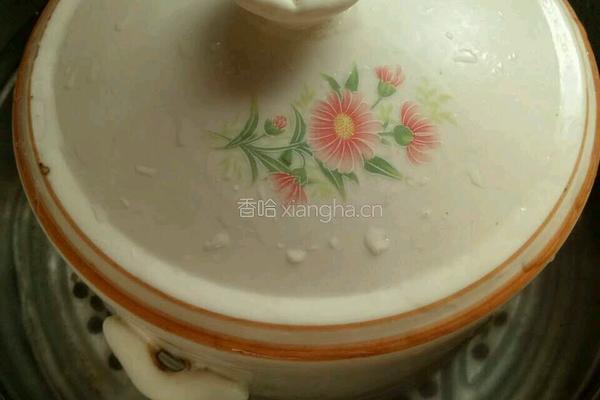 五指毛桃炖老鸡的做法图解3