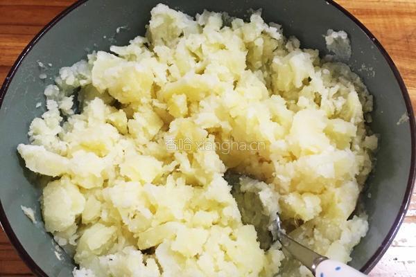 香煎土豆饼的做法图解1