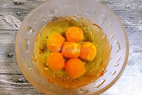 广式月饼(50克莲蓉蛋黄馅)的做法图解13