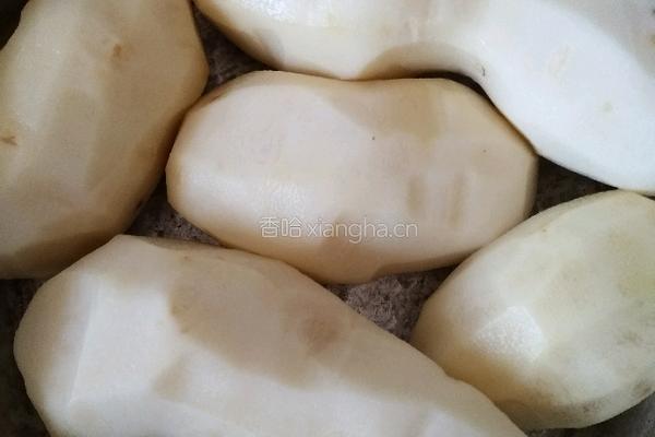 家常呛土豆丝的做法图解1