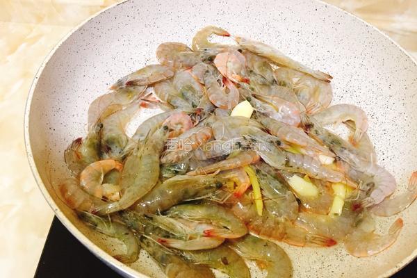 蚝油对虾的做法图解3