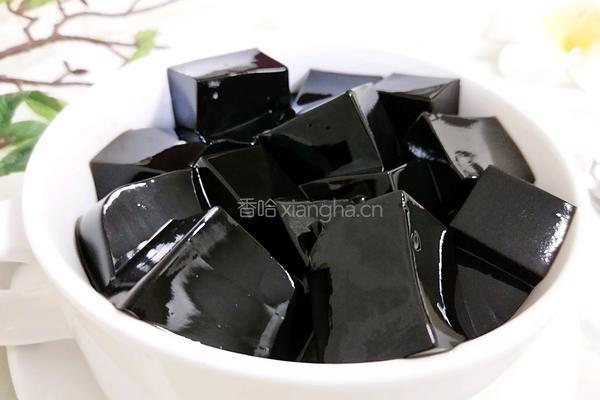 自制烧仙草的做法图解1