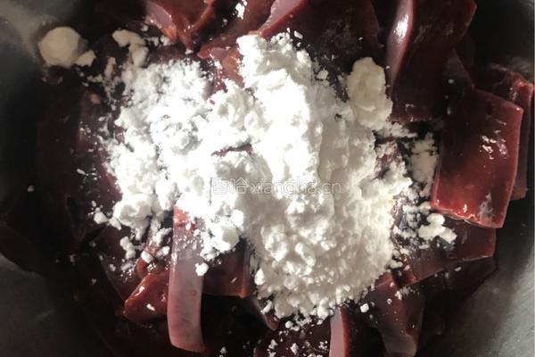 美味爆炒牛肝的做法图解3