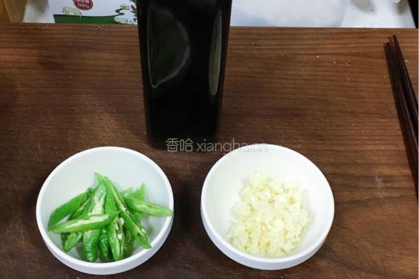 泡菜萝卜炒猪心的做法图解4