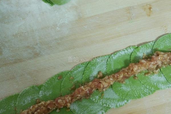 百财饺子 猪肉白菜馅的做法图解10