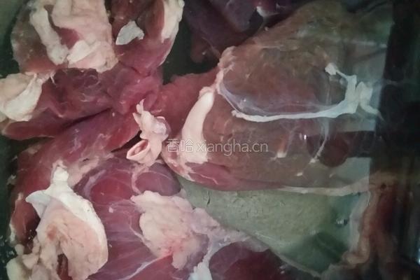 卤牛肉的做法图解3