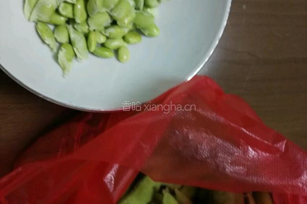 蒸毛豆的做法图解2