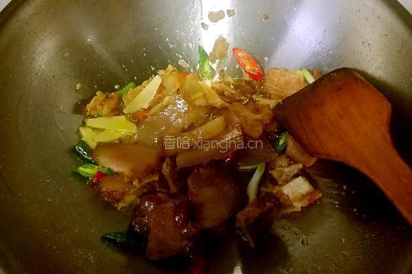 腊肉炒芹菜的做法图解4