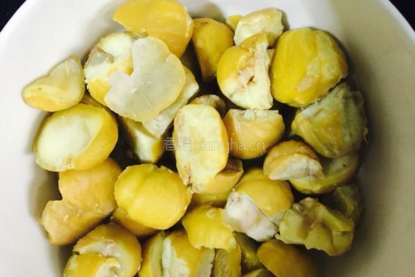 南瓜栗子小米粥的做法图解4