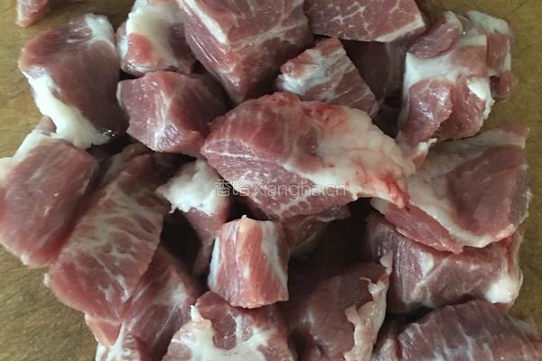 溜肉段的做法图解1