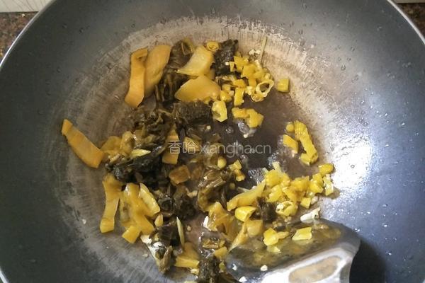 泡椒酸菜鱼的做法图解7