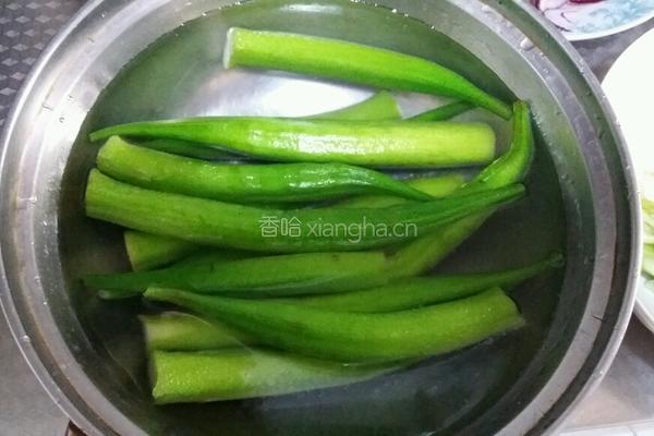 蒜蓉蚝油秋葵的做法图解4