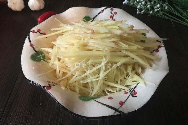 凉拌姜丝的做法图解1
